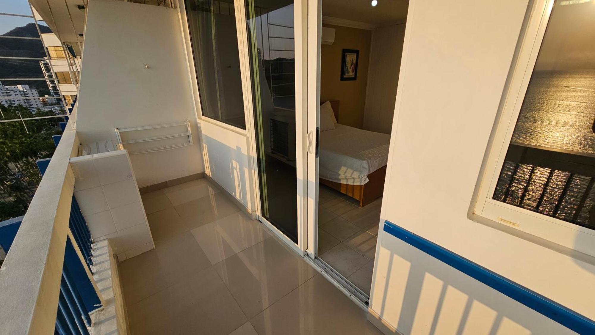 Apartamento 1403 Edificio Karey El Rodadero サンタ・マルタ エクステリア 写真